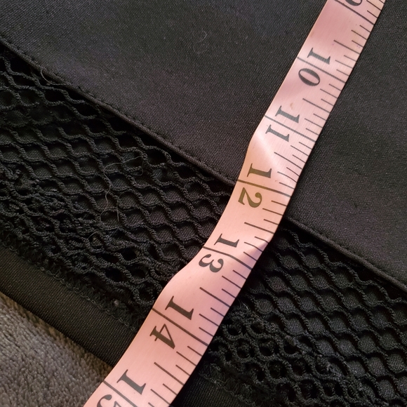 Punker Crop Top - Picture 4 of 5